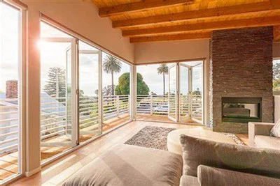 Vinyl Bifold skapdører